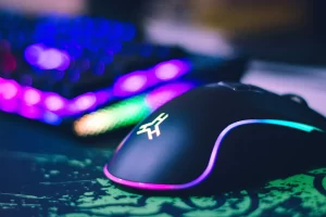 Leia mais sobre o artigo Os 10 melhores mouses gamer (2025): conforto, precisão, recursos extras e custo-benefício